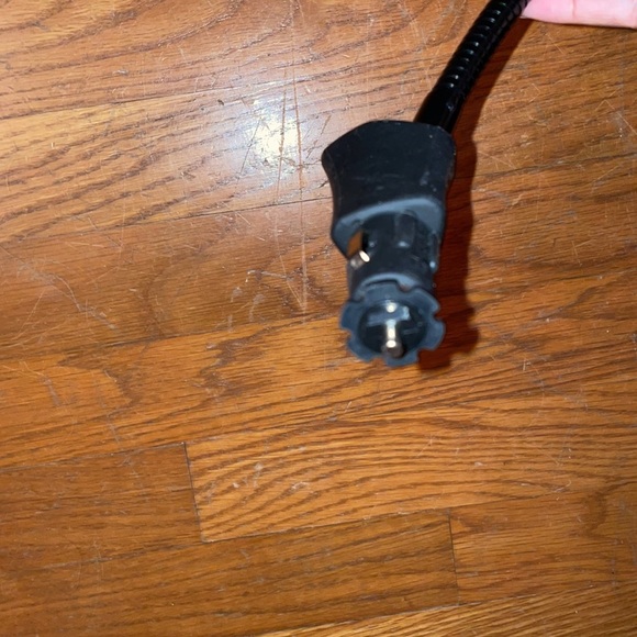 Car holder charger expandable - Picture 4 of 4